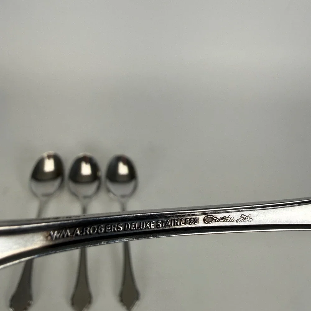 Oneida SUMMER MIST WmA Rogers AUTUMN GLOW Deluxe Stainless Tablespoon LOT OF 4